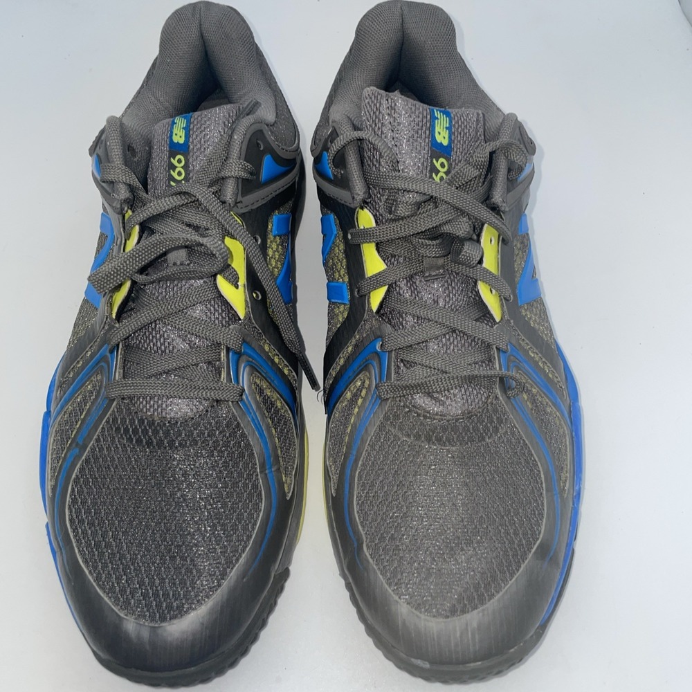 New Balance 997 Grey and‎ Navy Men's Size 9.5 Running Shoes Sneakers - Picture 2 of 9